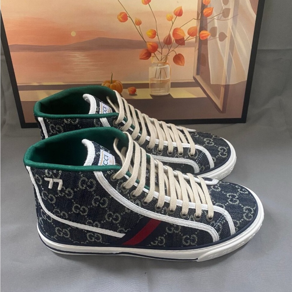 Gucci High-Top Sneakers - Navy logo 1977
